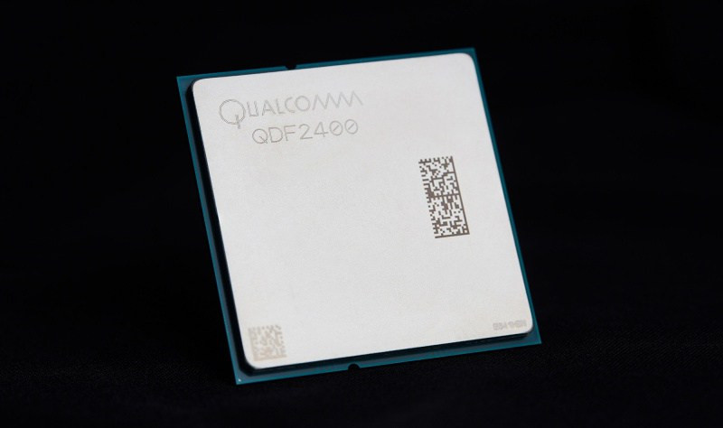 resize_qualcomm-centriq-2400-chip_front
