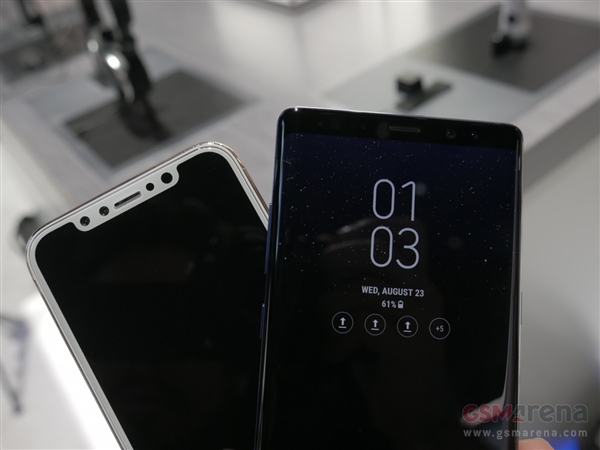 Galaxy Note8真機對比iPhone 8：畫面太「美」