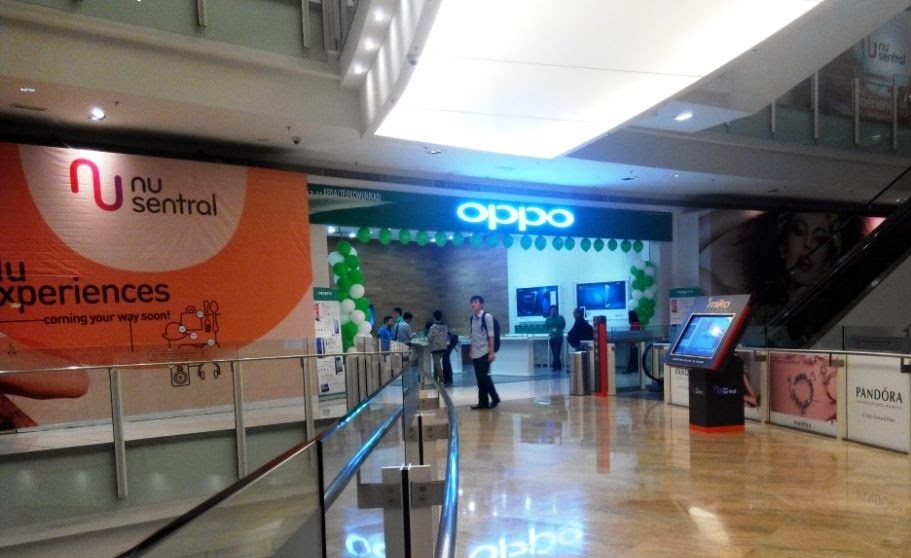 Oppo N3 Is The Latest Stalking Phone Which Can Snap Beautiful Girls Picture Secretly Without Getting Notice @ Oppo Nu Sentral Shopping Mall Experience 1
